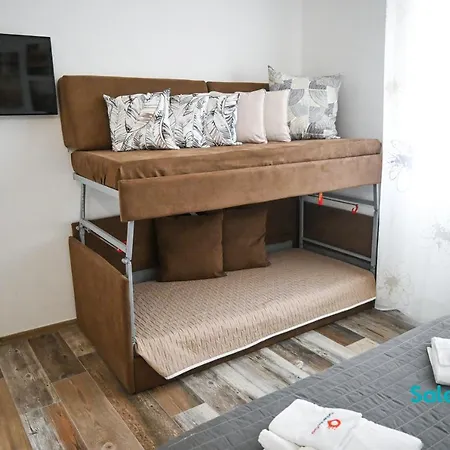La Casa Myguest By Salentogo ポルト・チェザーレオ